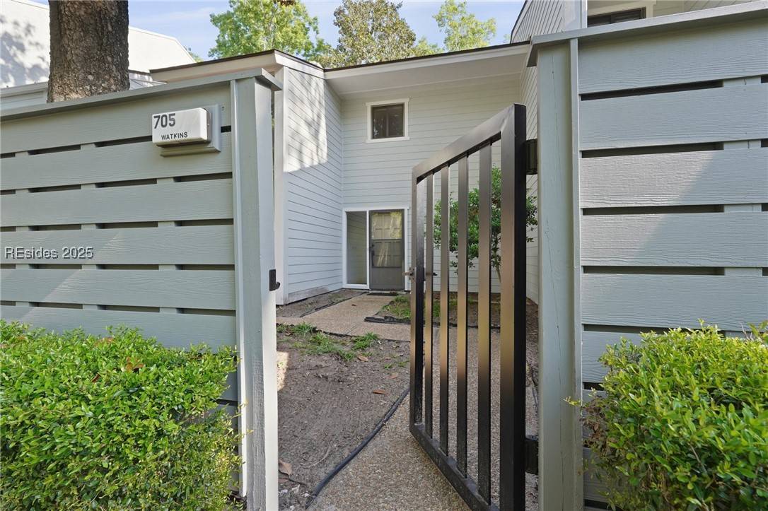 Hilton Head Island, SC 29928,63 Shipyard DR #705
