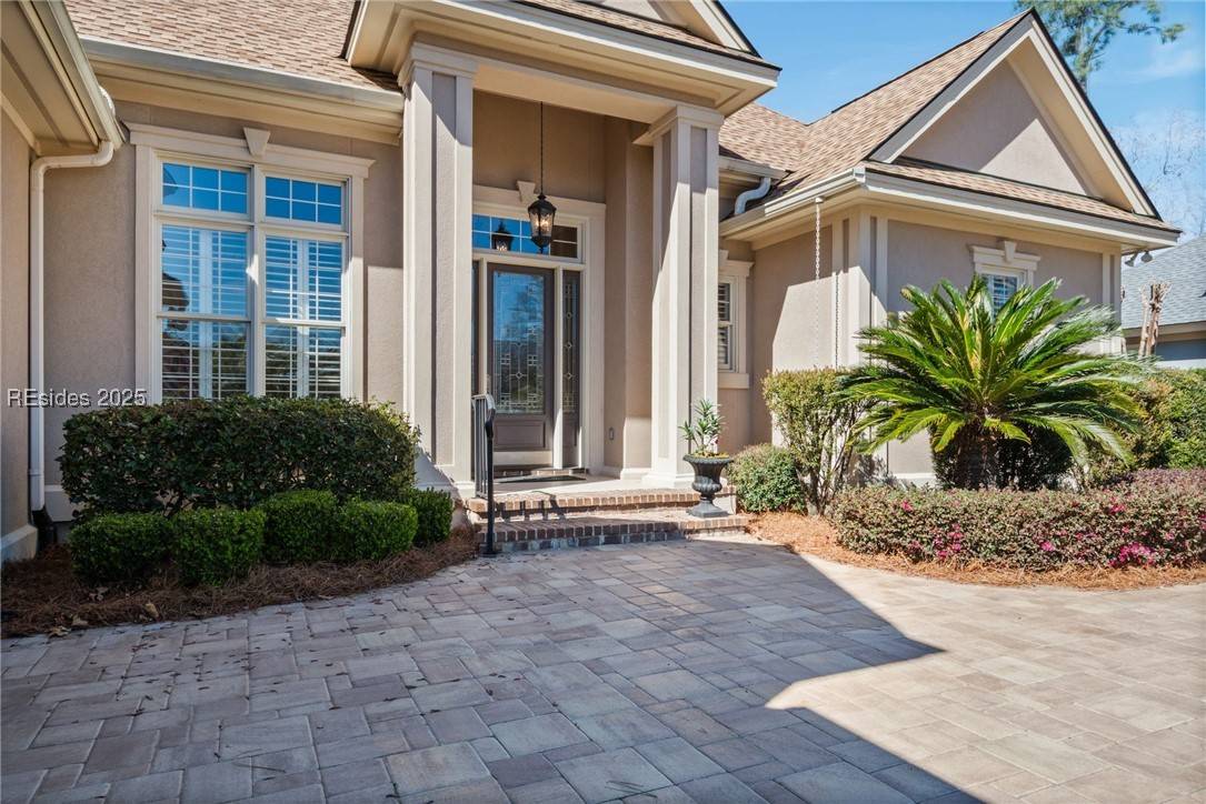 Bluffton, SC 29909,10 Wisteria LN