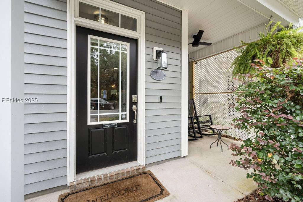Bluffton, SC 29910,19 Isle Of Palms W