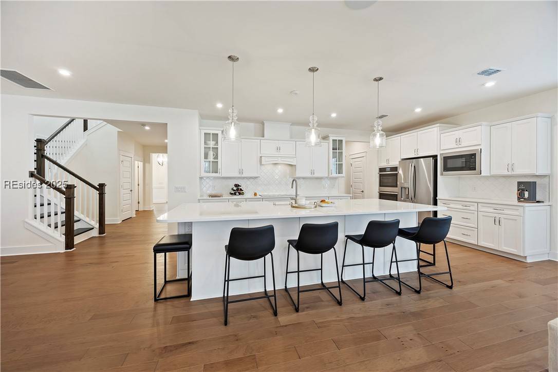 Bluffton, SC 29909,120 Carolina Oaks AVE
