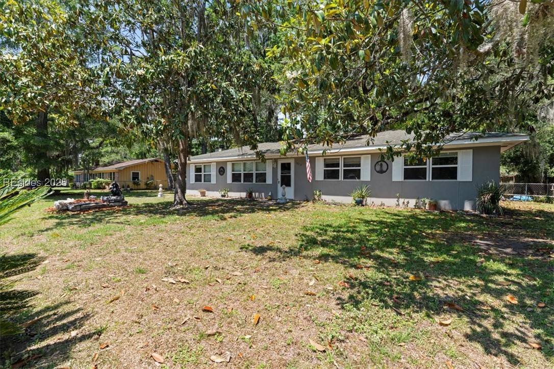 Beaufort, SC 29902,3003 Cherry BLVD