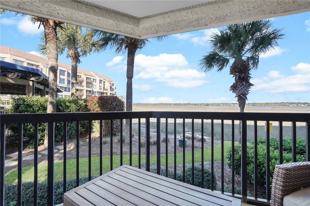 Hilton Head Island, SC 29928,2 Shelter Cove LN #201