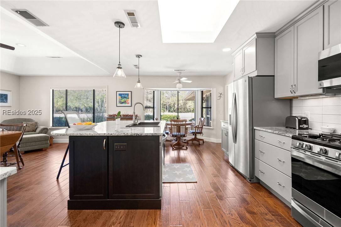 Hilton Head Island, SC 29928,21 Outpost LN