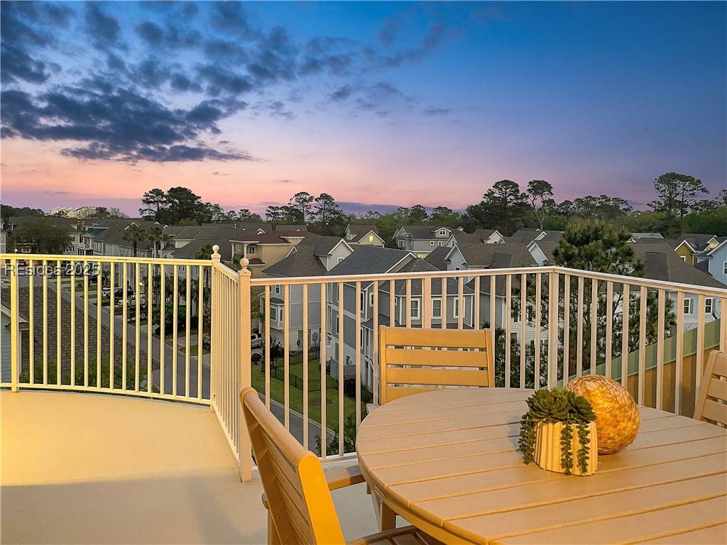 Hilton Head Island, SC 29928,22 Folly Field RD #5