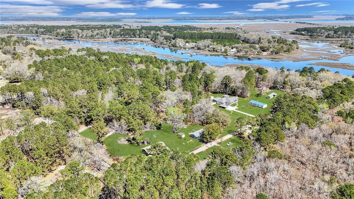 Ridgeland, SC 29936,155 River Bend RD