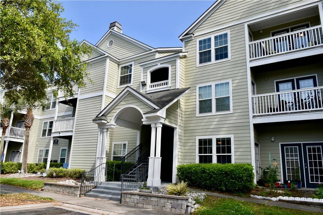 Bluffton, SC 29910,100 Kensington BLVD #706