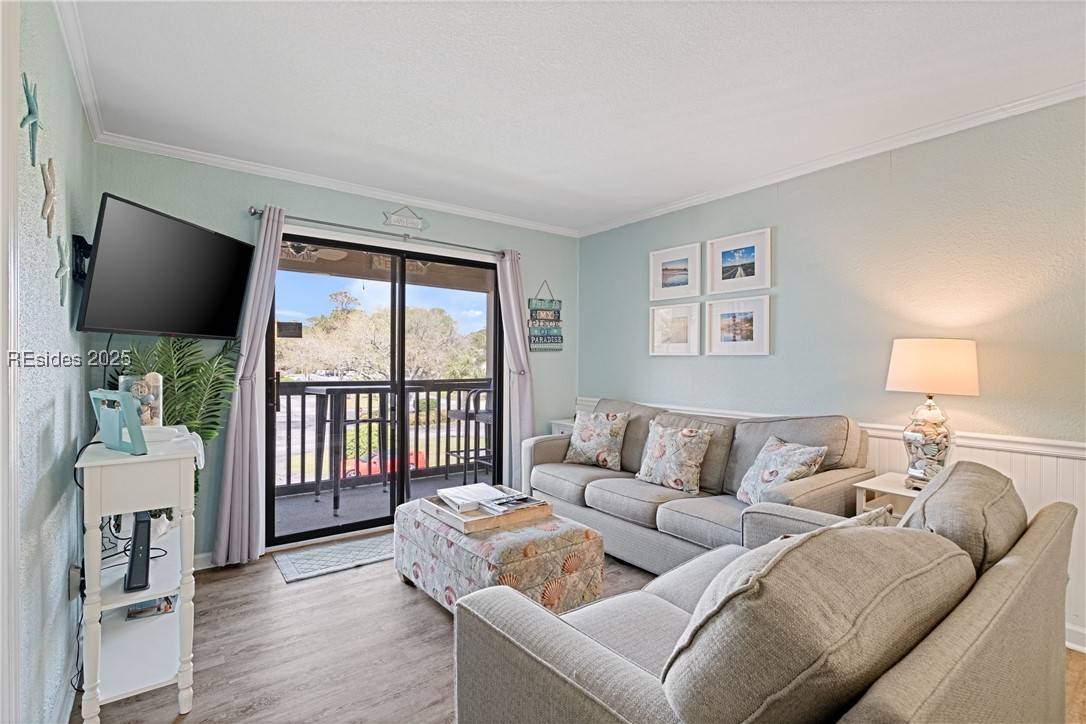 Hilton Head Island, SC 29928,40 Folly Field RD #E14