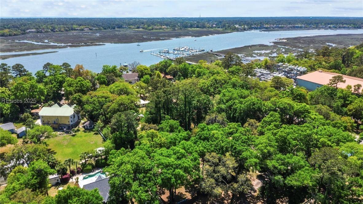 Hilton Head Island, SC 29926,15 Oconnor RD