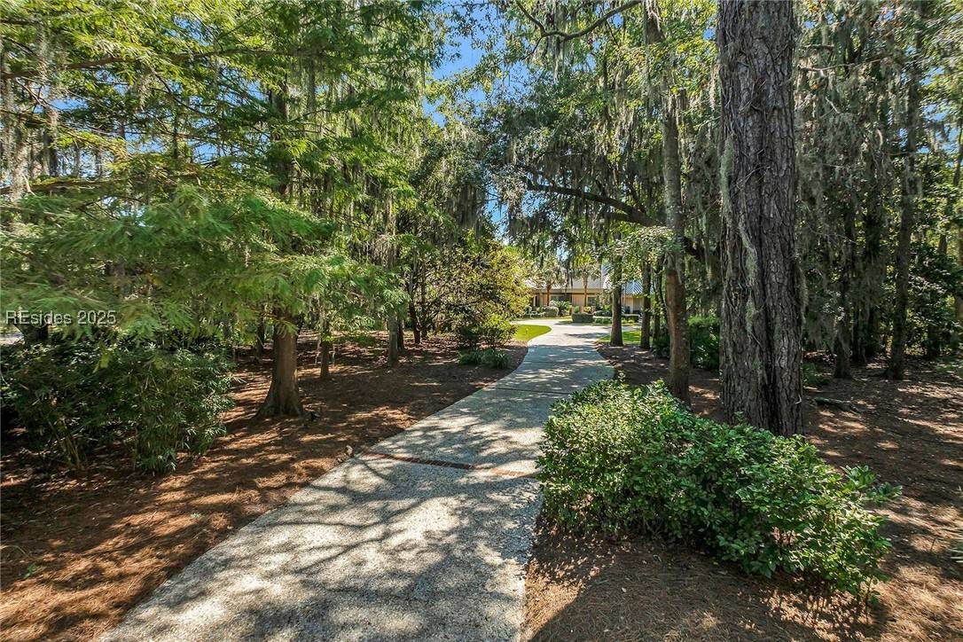 Bluffton, SC 29910,170 Summerton DR