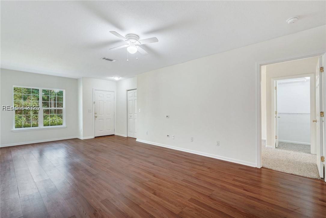 Bluffton, SC 29910,897 Fording Island RD #1211