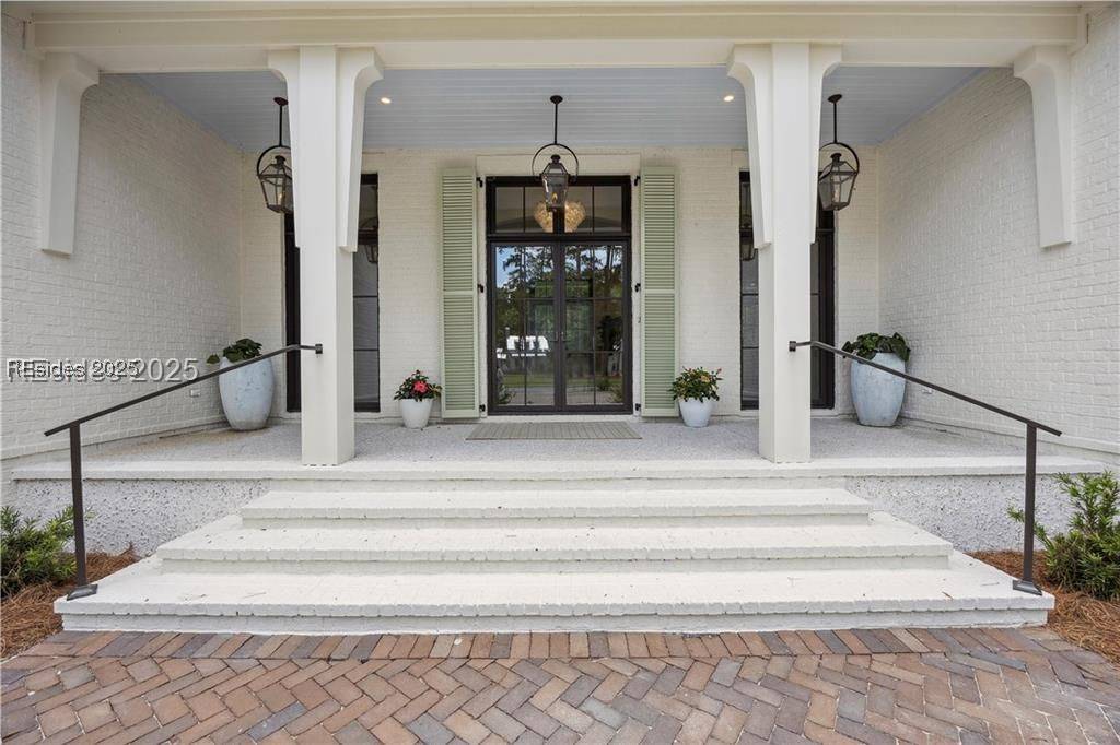 Bluffton, SC 29910,180 Vinson RD