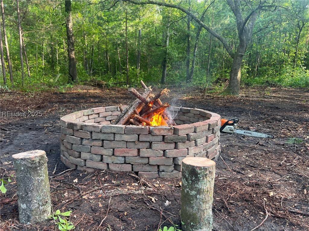 Ridgeland, SC 29936,300-D Sardis RD