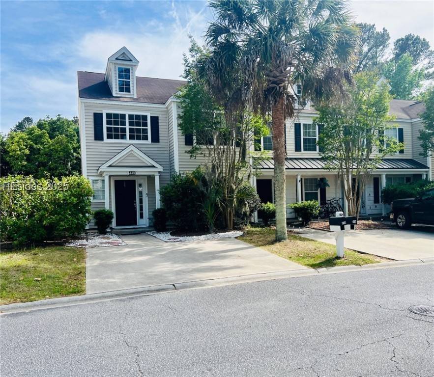 Bluffton, SC 29910,449 Gardners CIR