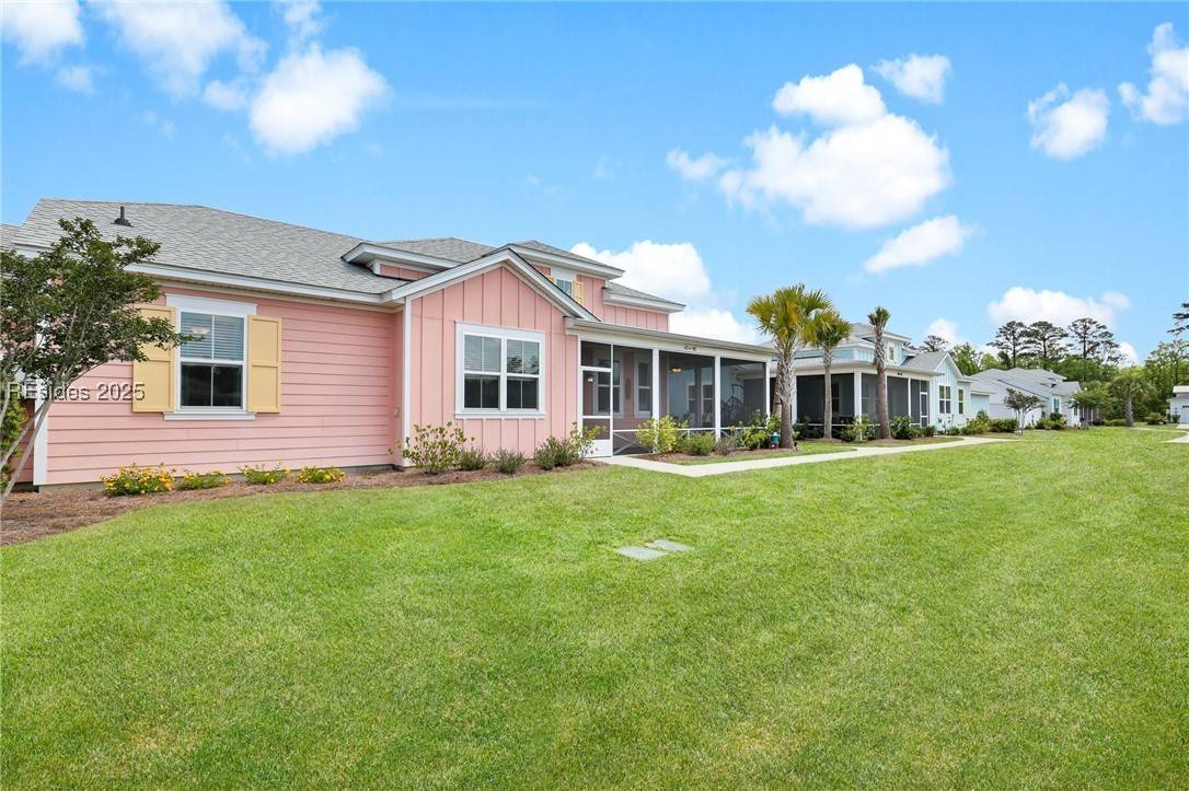 Hardeeville, SC 29927,146 Sandbar Ln #102