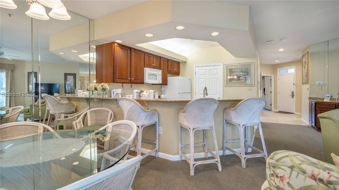 Hilton Head Island, SC 29928,14 Wimbledon CT #203-3