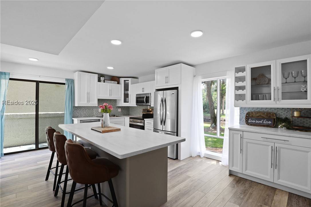Hilton Head Island, SC 29928,90 Gloucester RD #706