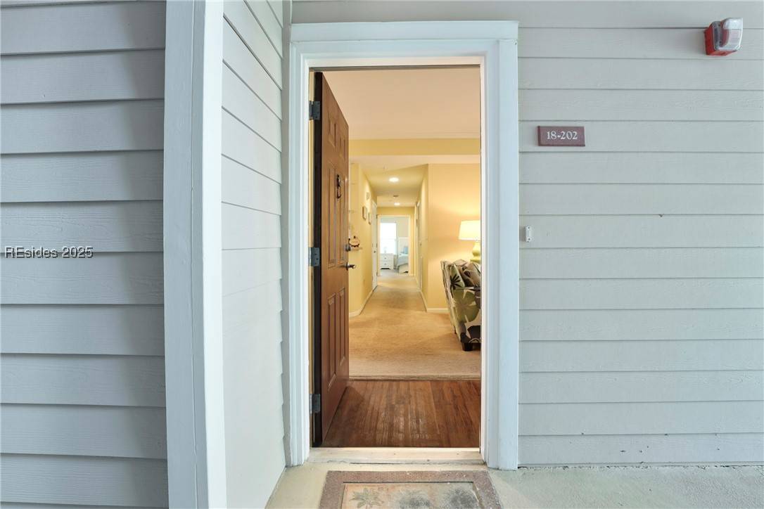 Bluffton, SC 29910,4924 Bluffton Pkwy #18-202