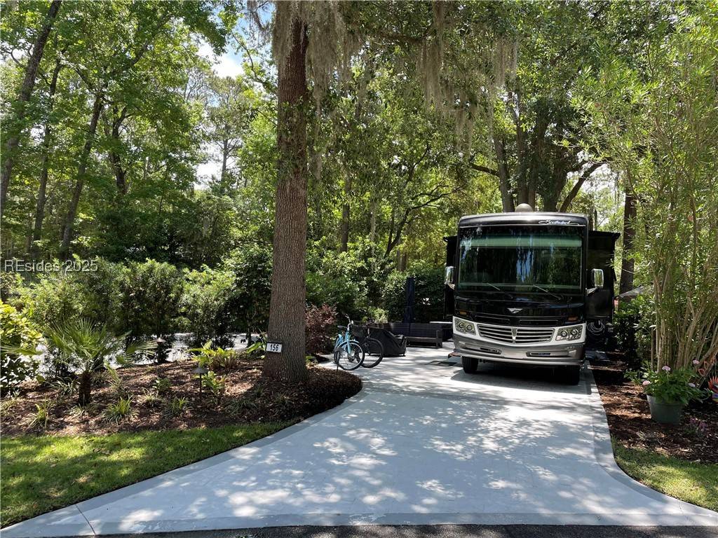 Hilton Head Island, SC 29928,133 Arrow RD #156