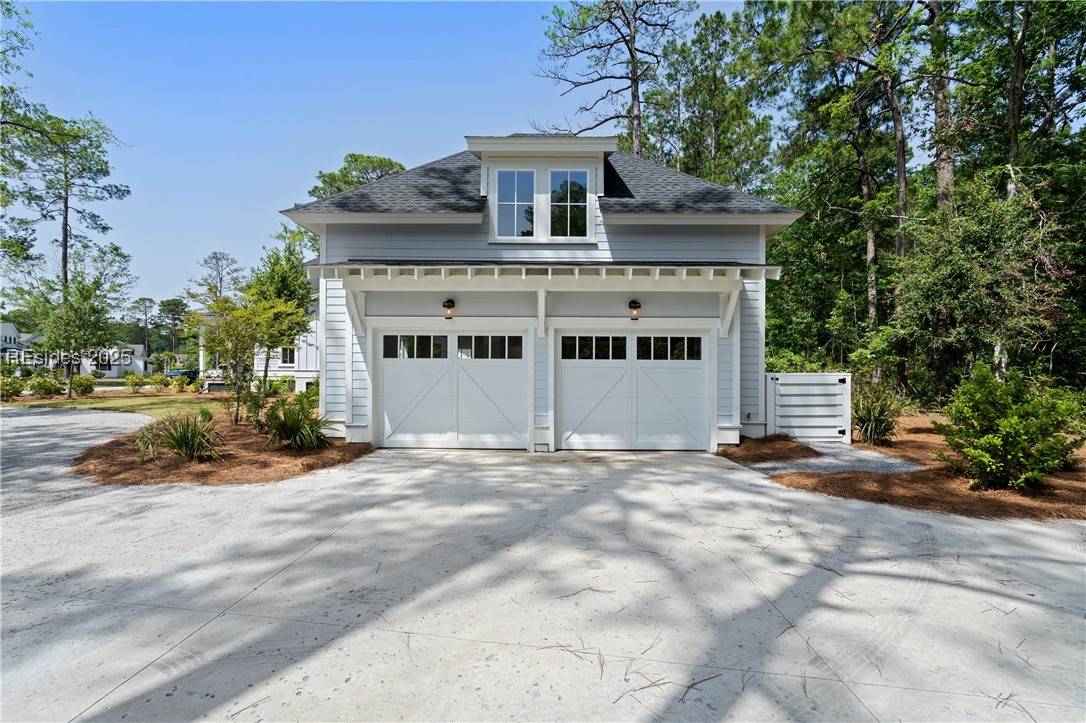 Bluffton, SC 29909,49 Oldfield Village RD