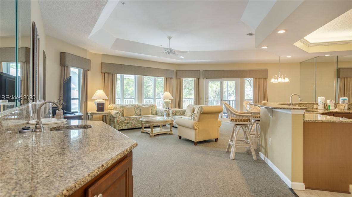 Hilton Head Island, SC 29928,14 Wimbledon CT #122-4