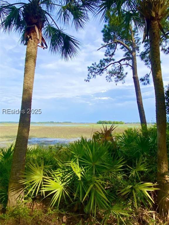 Hilton Head Island, SC 29926,69 Peninsula DR