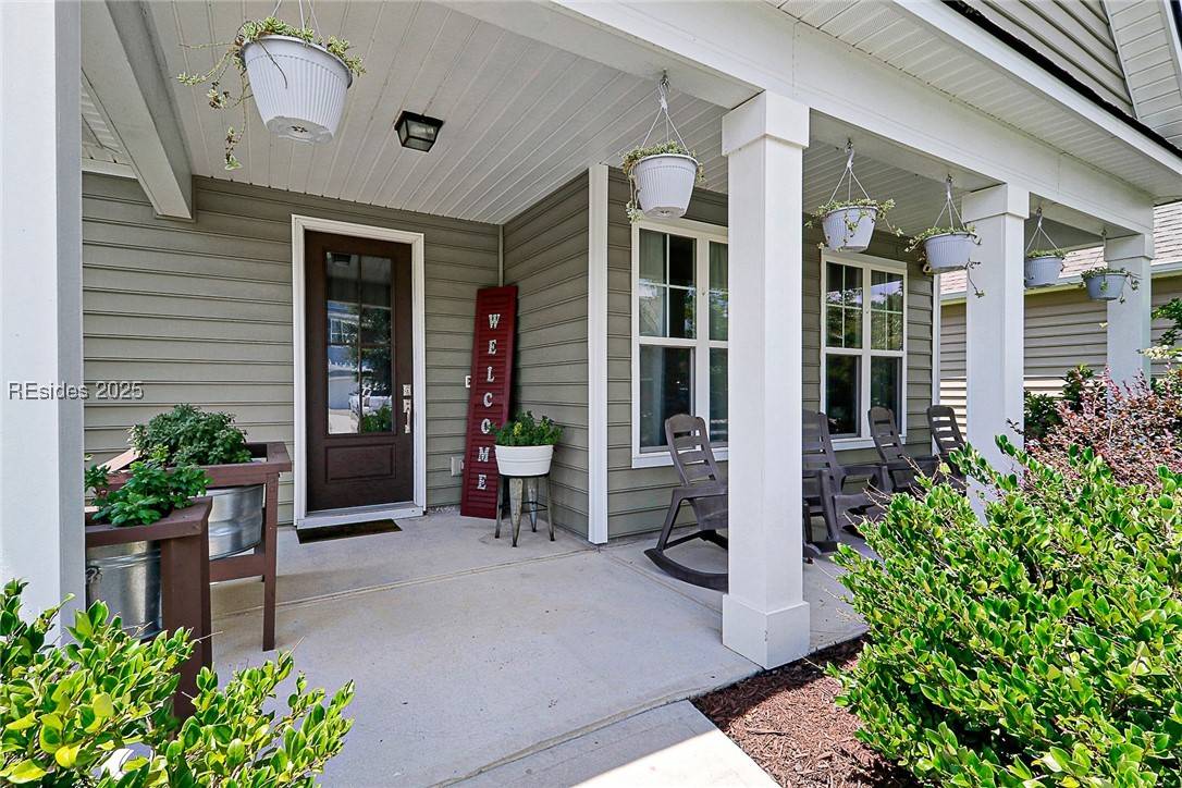 Bluffton, SC 29909,296 Hulston Landing RD