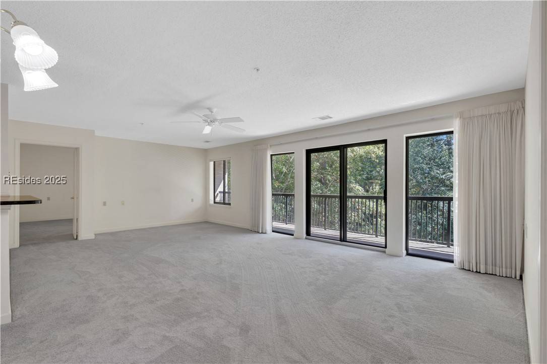 Hilton Head Island, SC 29928,300 Woodhaven DR #5307