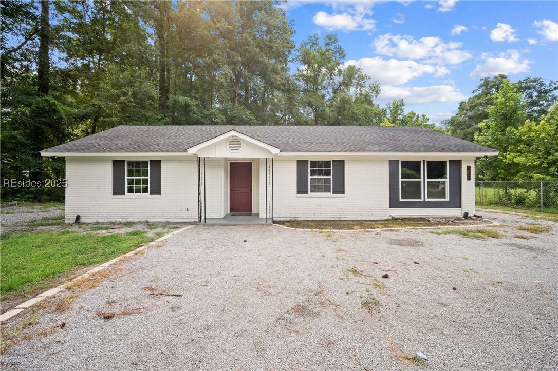 Ridgeland, SC 29936,612 Old House RD