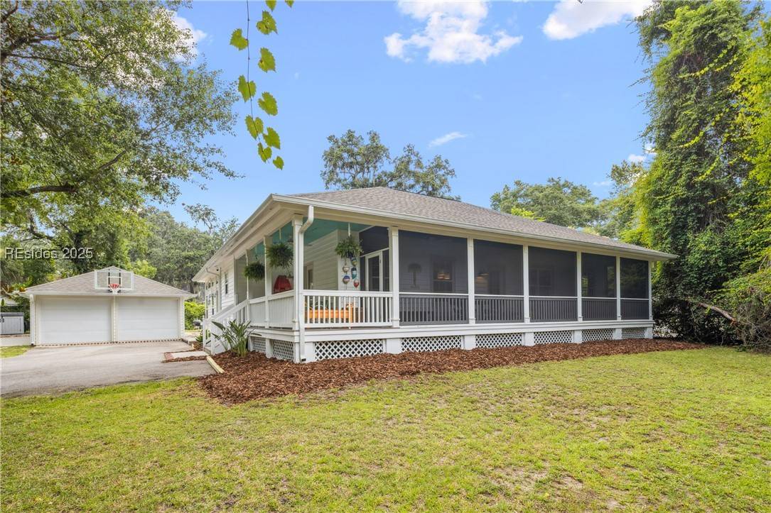 Bluffton, SC 29910,15 Palmetto Beach DR