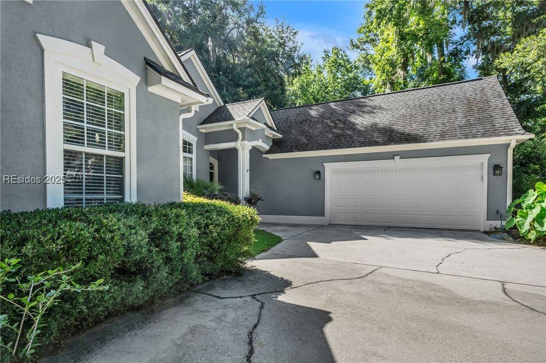 Bluffton, SC 29909,19 Sea Island DR