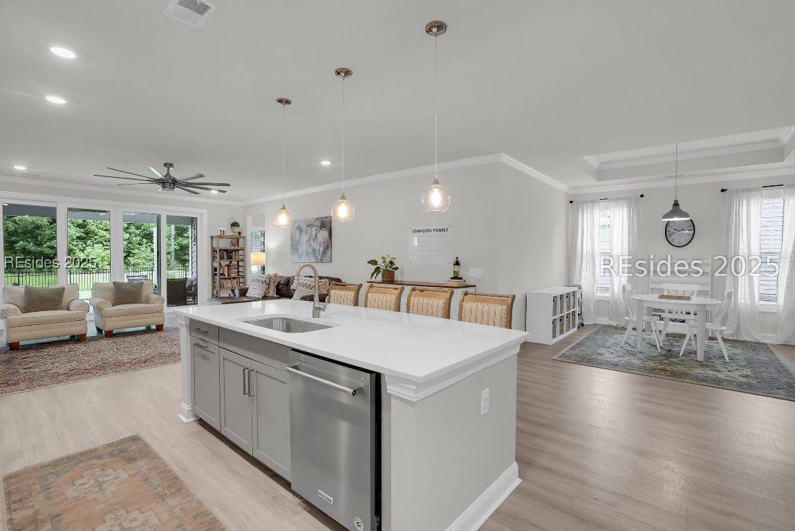 Bluffton, SC 29909,572 Hulston Landing RD