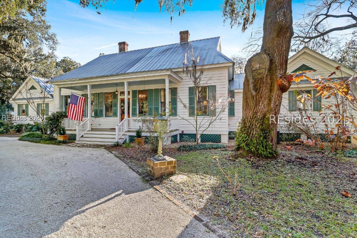 Bluffton, SC 29910,131 Pritchard ST