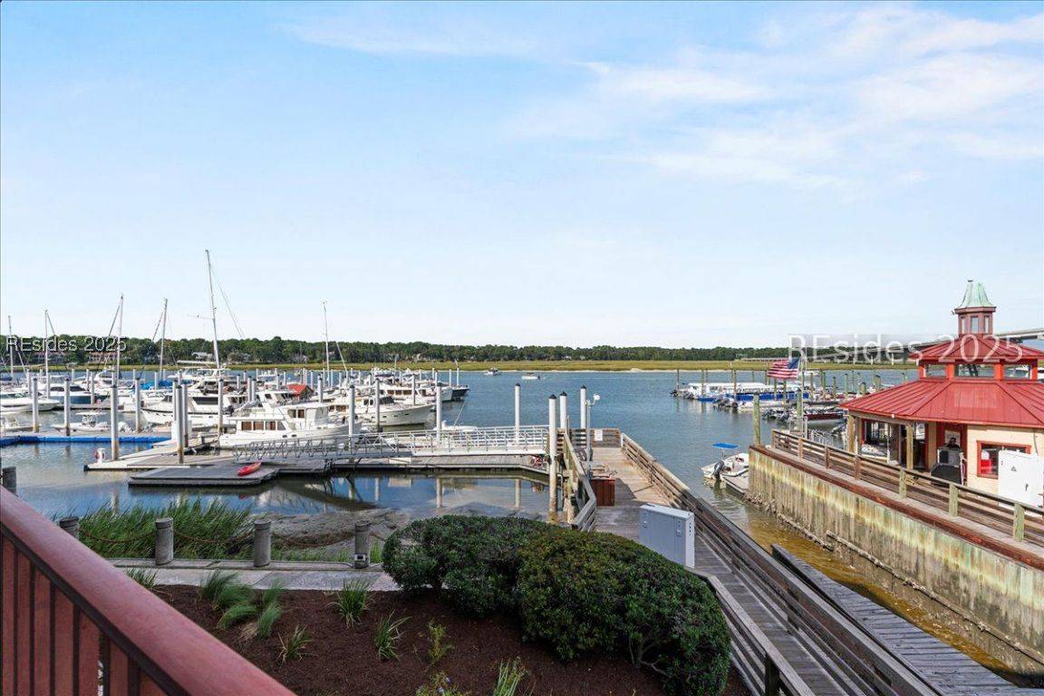 Hilton Head Island, SC 29928,100 HELMSMAN WAY #214