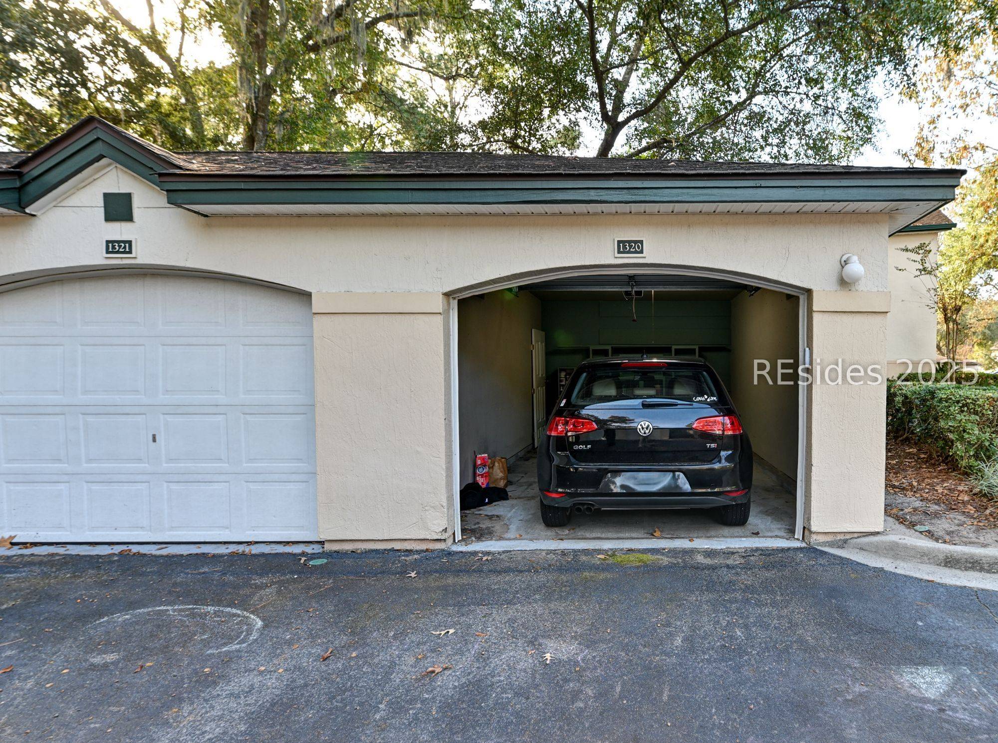 Bluffton, SC 29910,897 Fording Island RD #1214