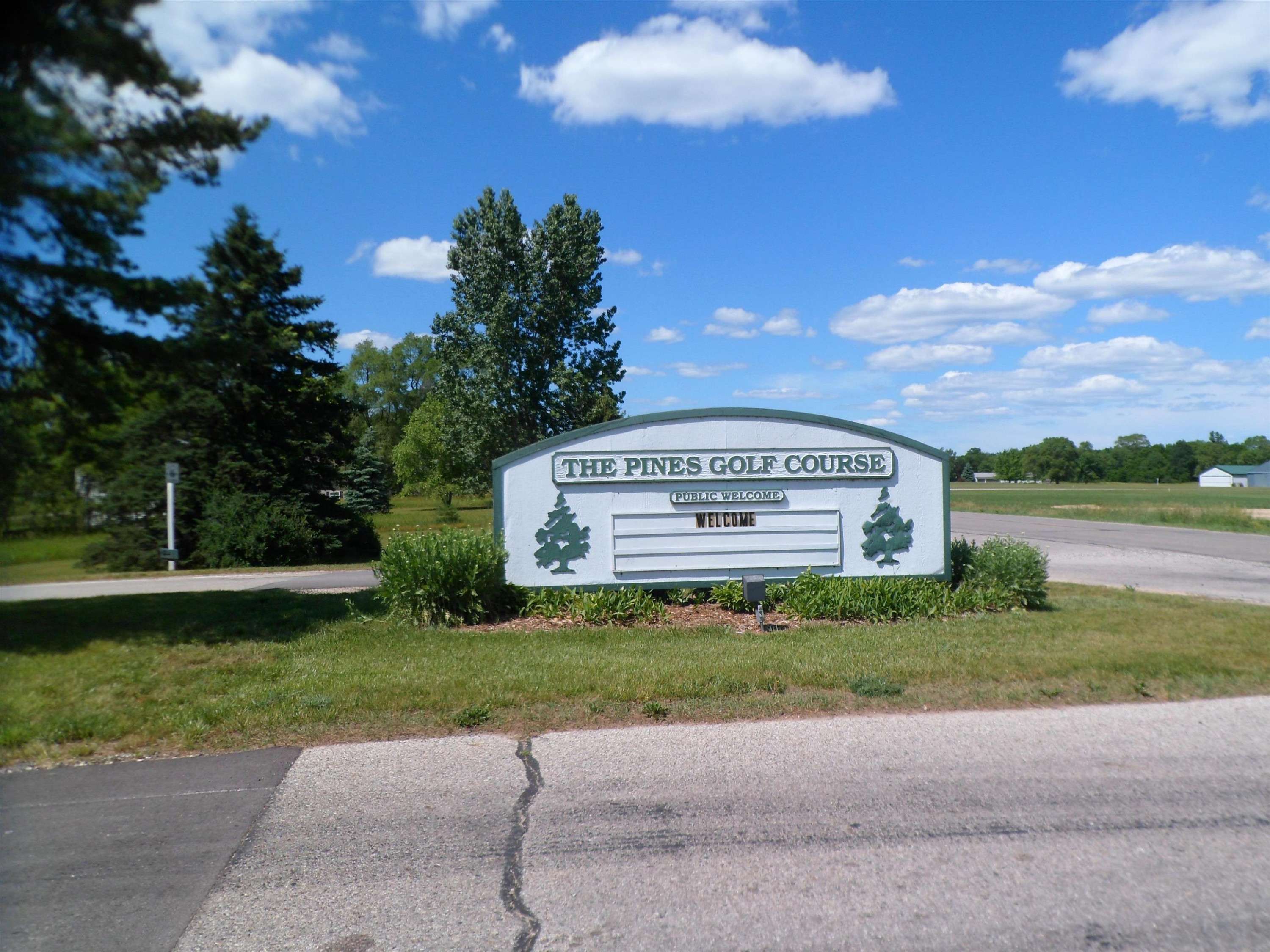 Lake Isabella, MI 48893,1049 Duquesa Lane