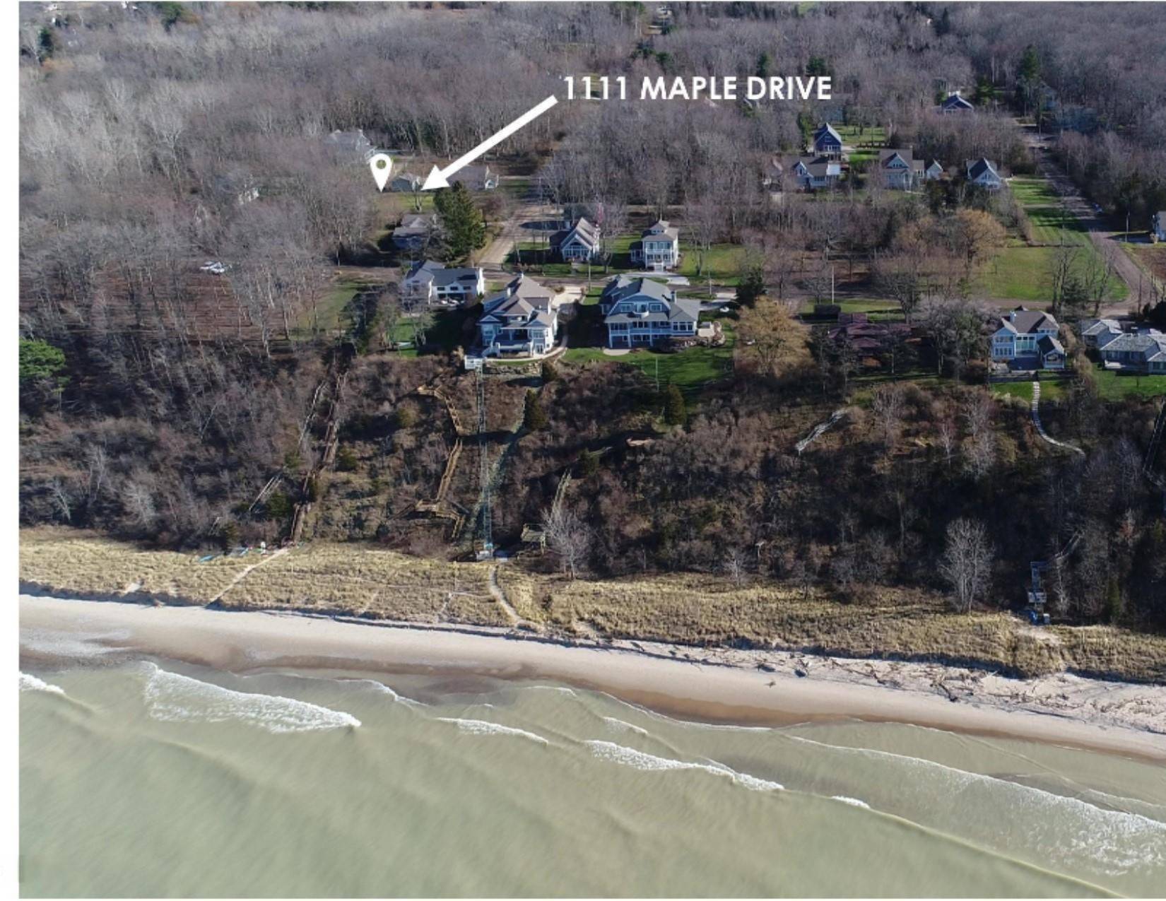 South Haven, MI 49090,1111 Maple Street