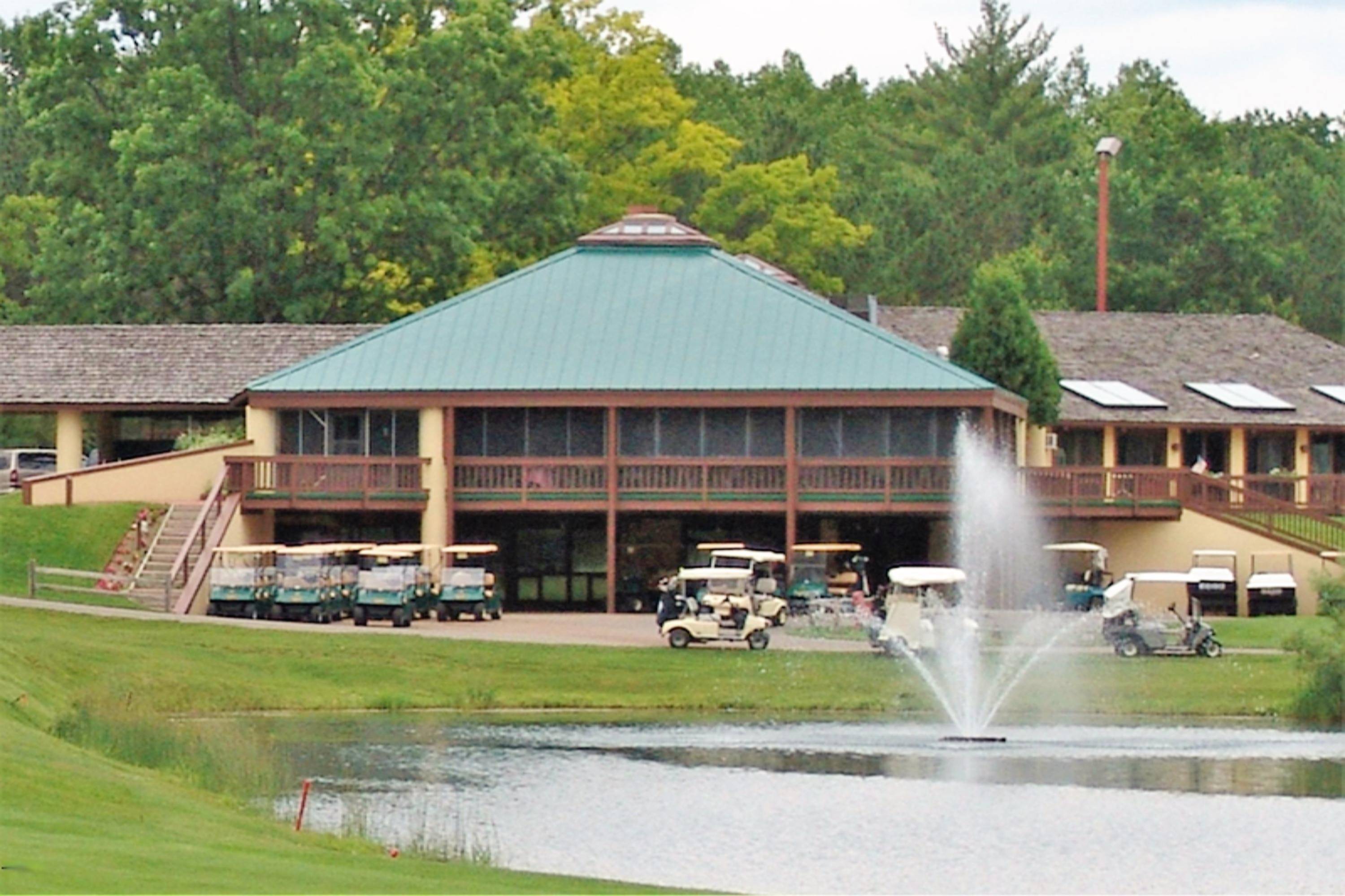 Canadian Lakes, MI 49346,9302 Clubhouse West Drive #541