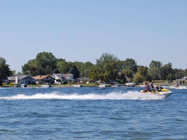 Canadian Lakes, MI 49346,6160 Abbey Lane