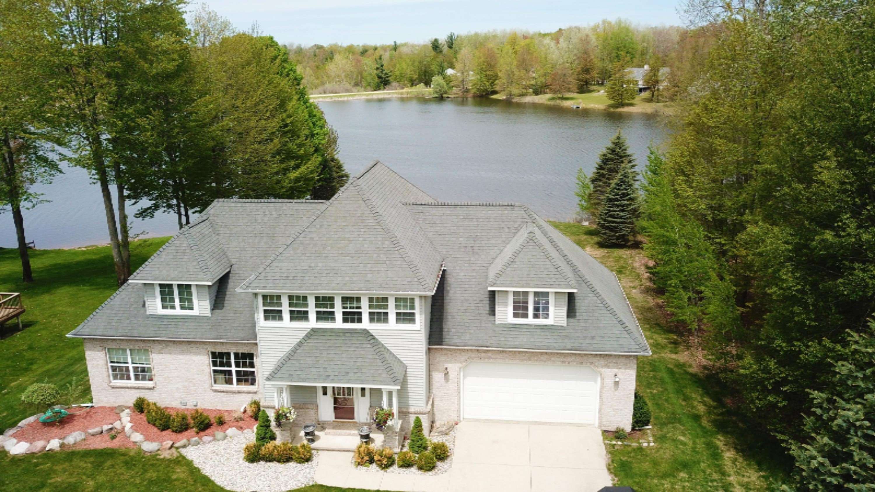 Canadian Lakes, MI 49346,9832 Fawn Lake Drive