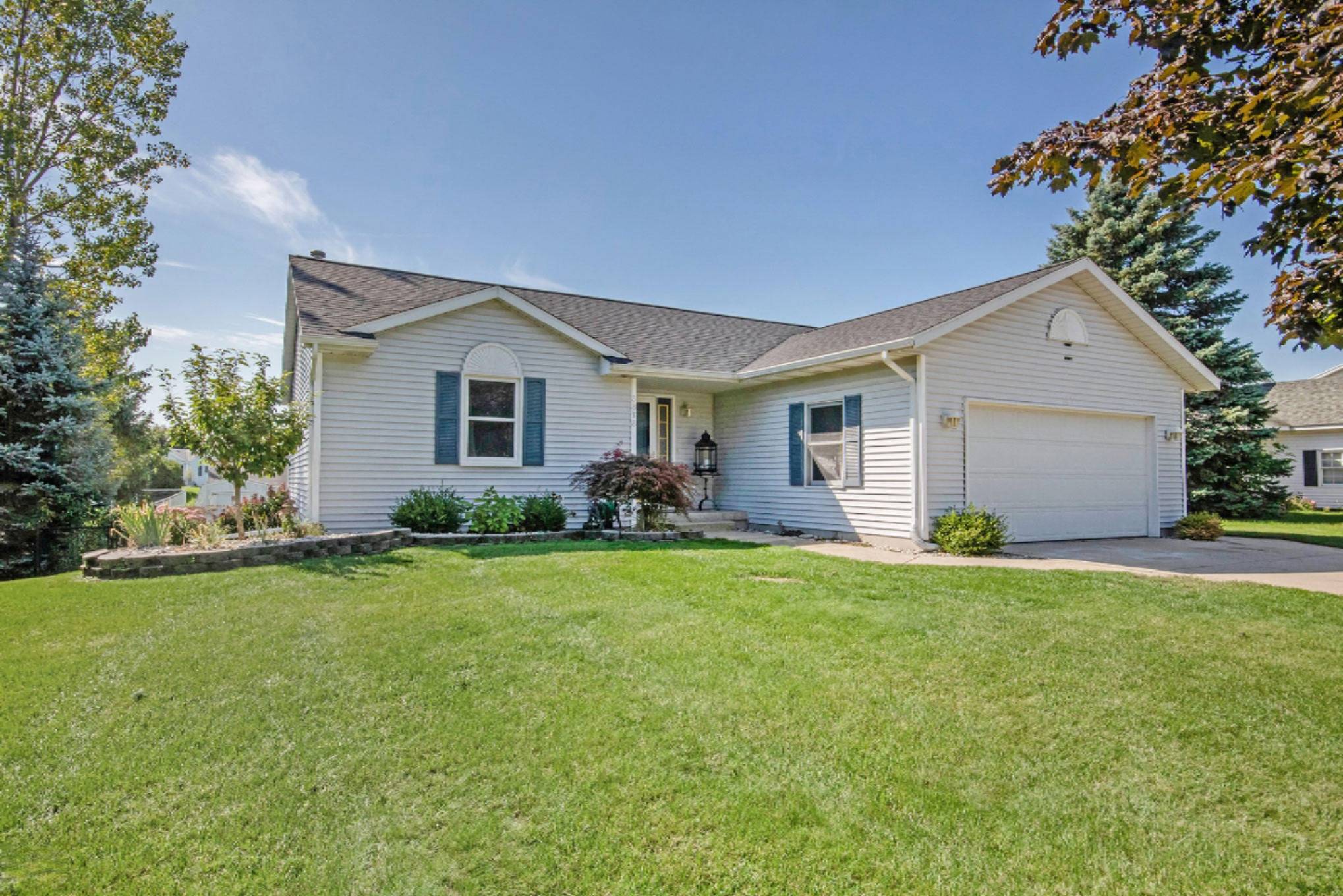 Hudsonville, MI 49426,3878 Pebblefield Drive