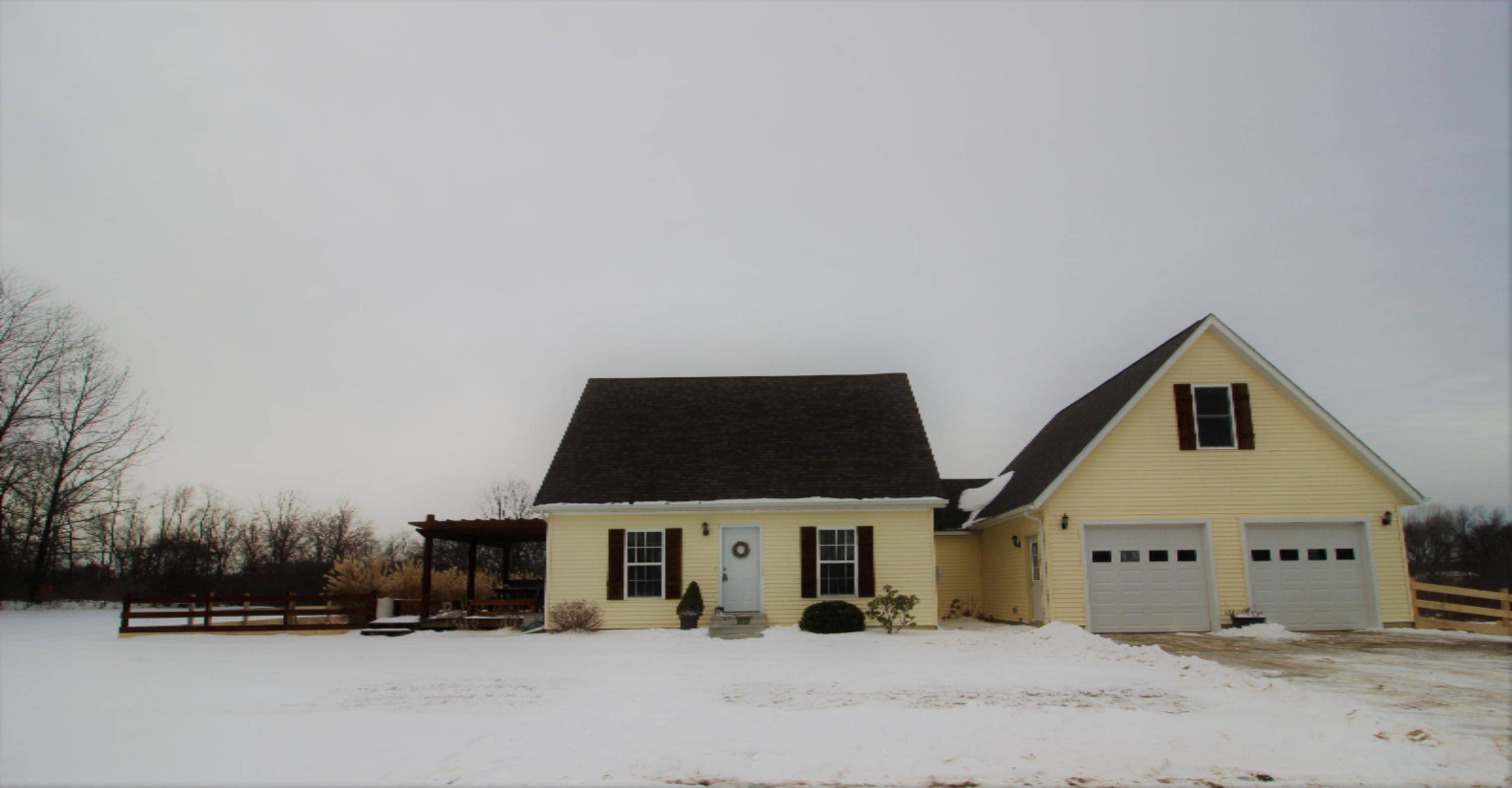 East Leroy, MI 49051,7563 6 Mile Road