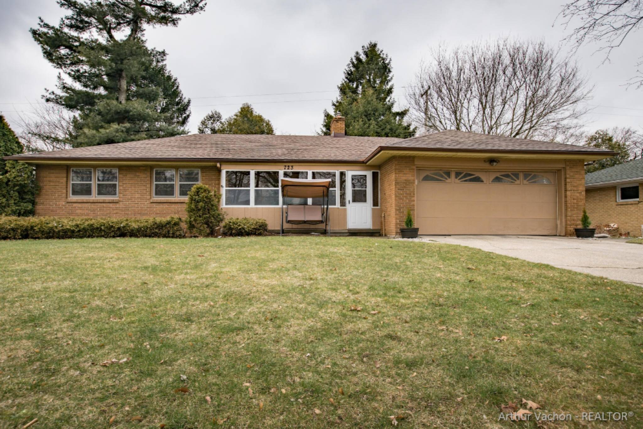 Grand Rapids, MI 49504,723 Strobel NW Avenue