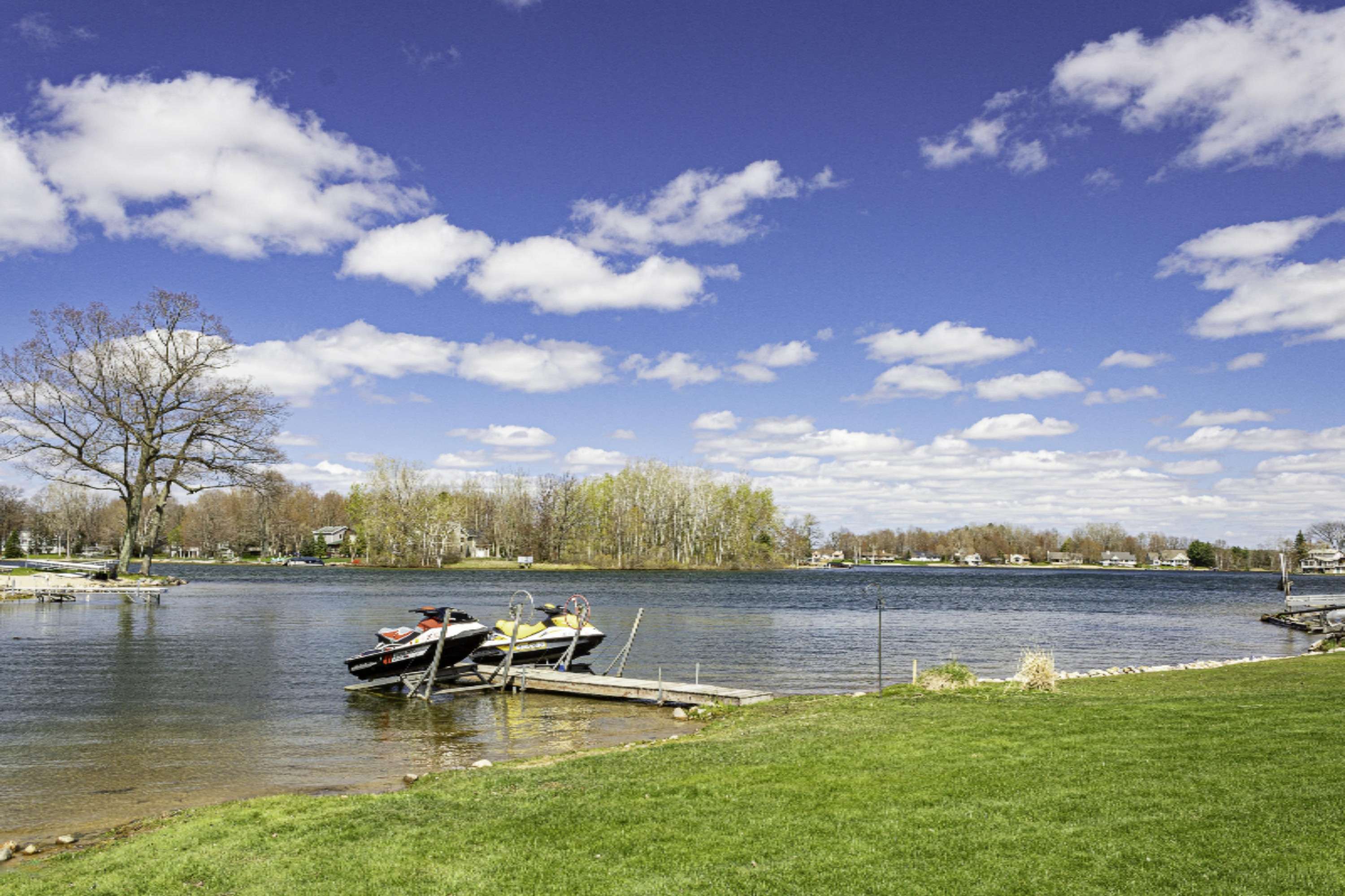 Canadian Lakes, MI 49346,10950 Fifth Street