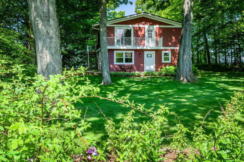 Montague, MI 49437,7486 W Roosevelt Road