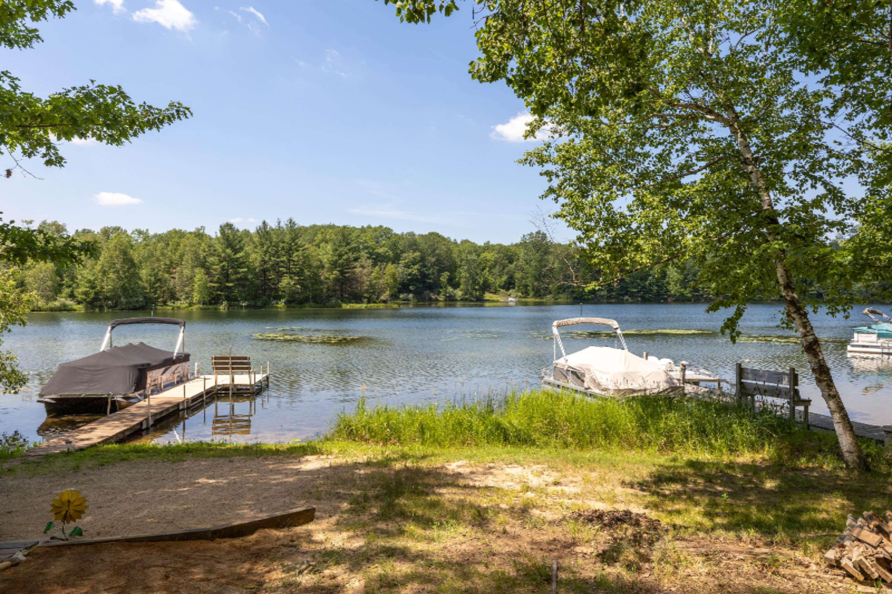 Canadian Lakes, MI 49346,8655 N Island Drive