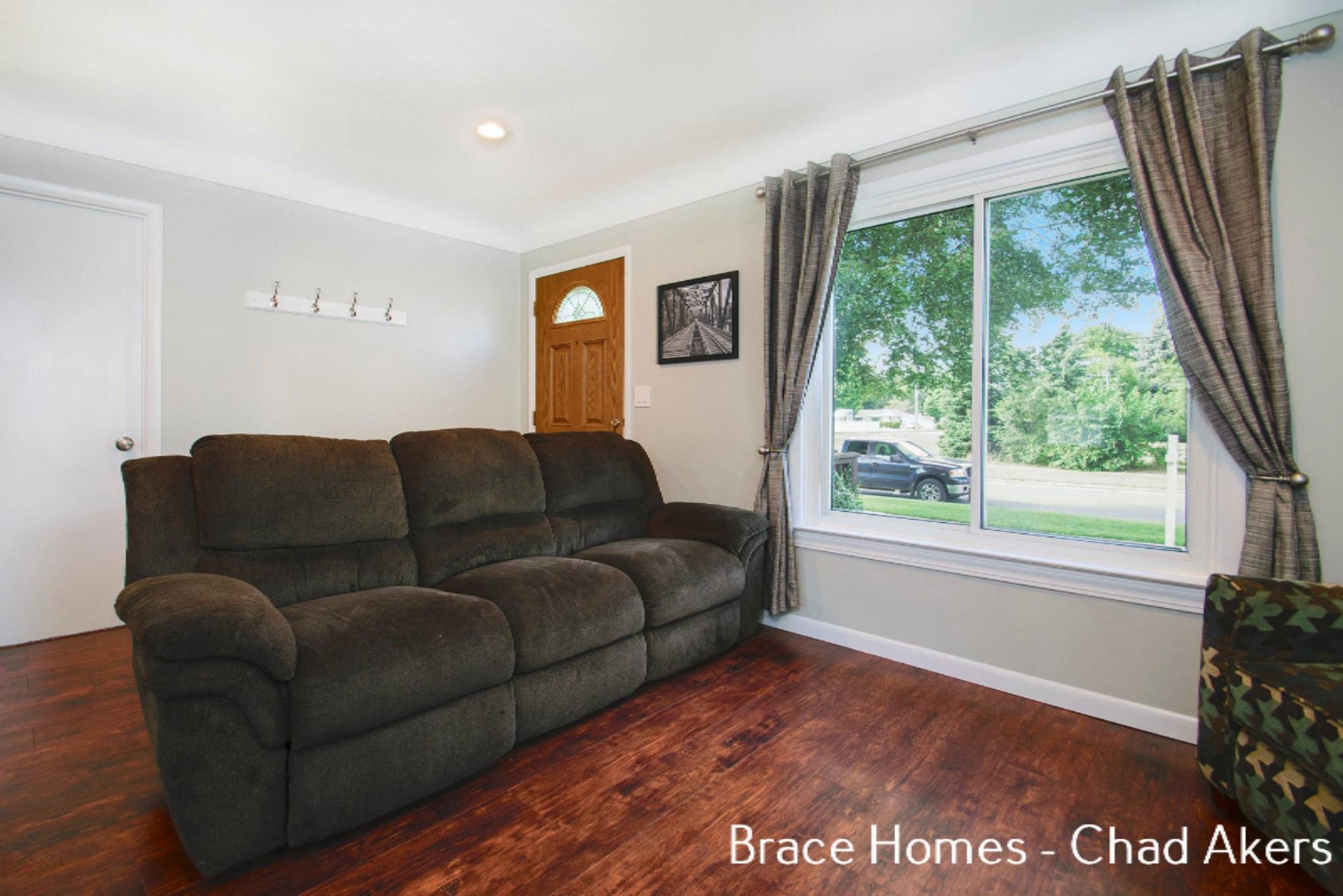 Grand Rapids, MI 49548,64 Floyd SW Street