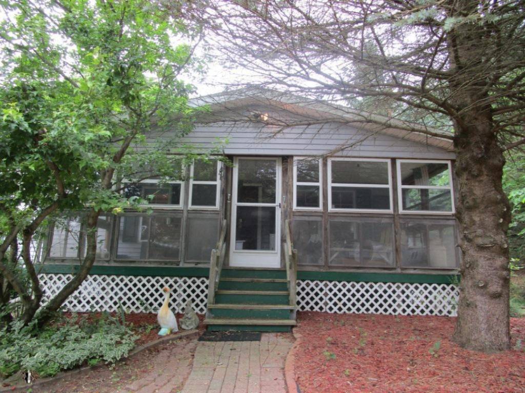 Osseo, MI 49266,2990 Cherokee Trail