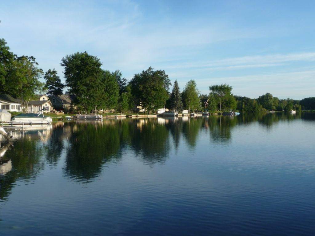 Canadian Lakes, MI 49346,10520 Maple Crossing