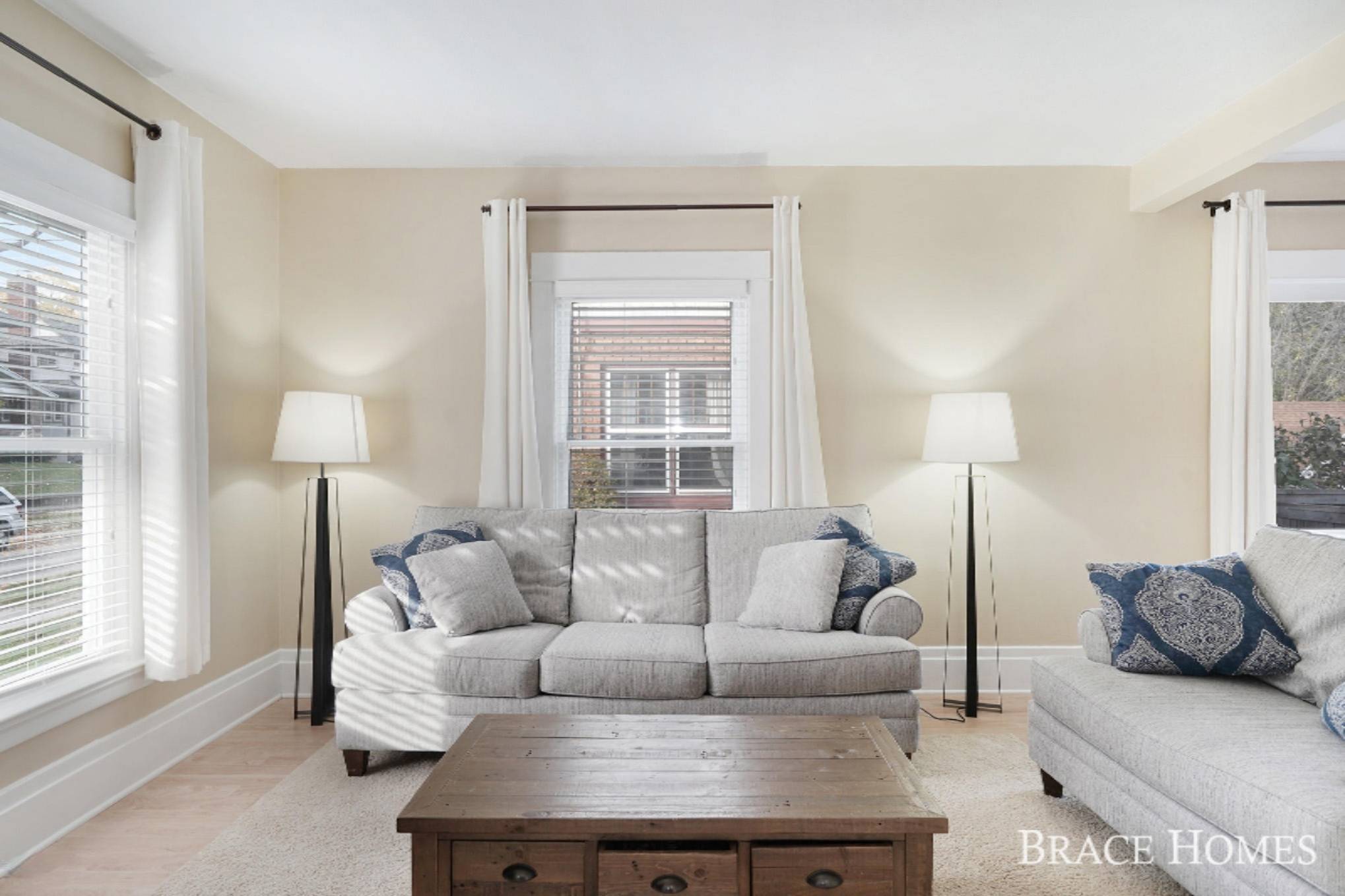 East Grand Rapids, MI 49506,434 Rosewood SE Avenue