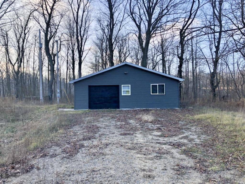 South Haven, MI 49090,76952 24th Avenue